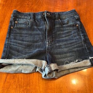 Size 8 American eagle denim shorts.